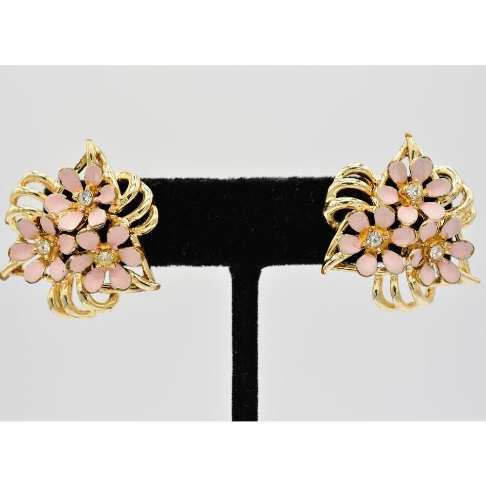 Vintage Flower Screw Back Earrings Pink Enamel Crystal Gold Tone 1970s Bin7